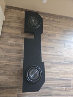 Ram 1500 Classic 2019 Subwoofer $200