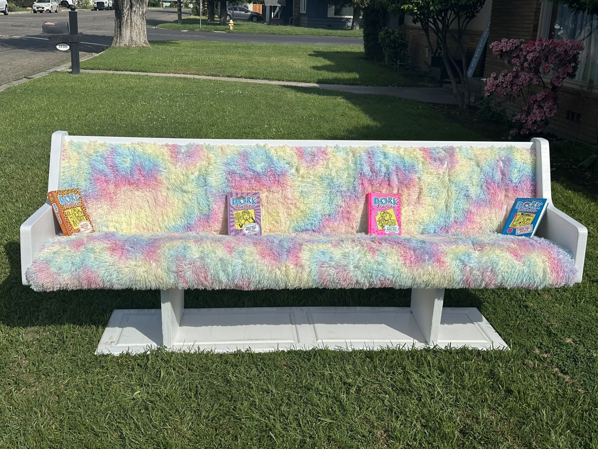 Pew/ Reading Bench