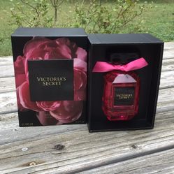 Victoria’s Secret Rose Musk perfume