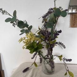 Hobby Lobby Faux Flowers W/vase 