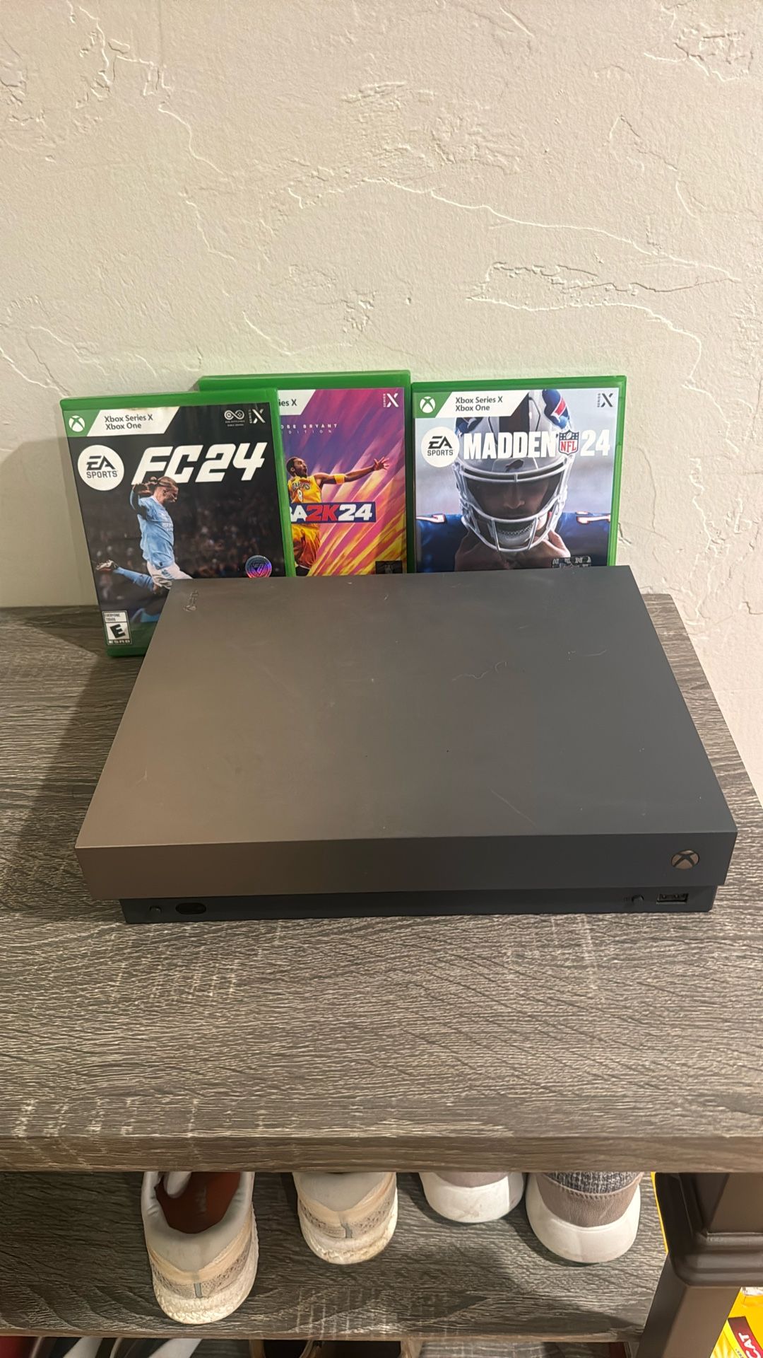 Xbox One X
