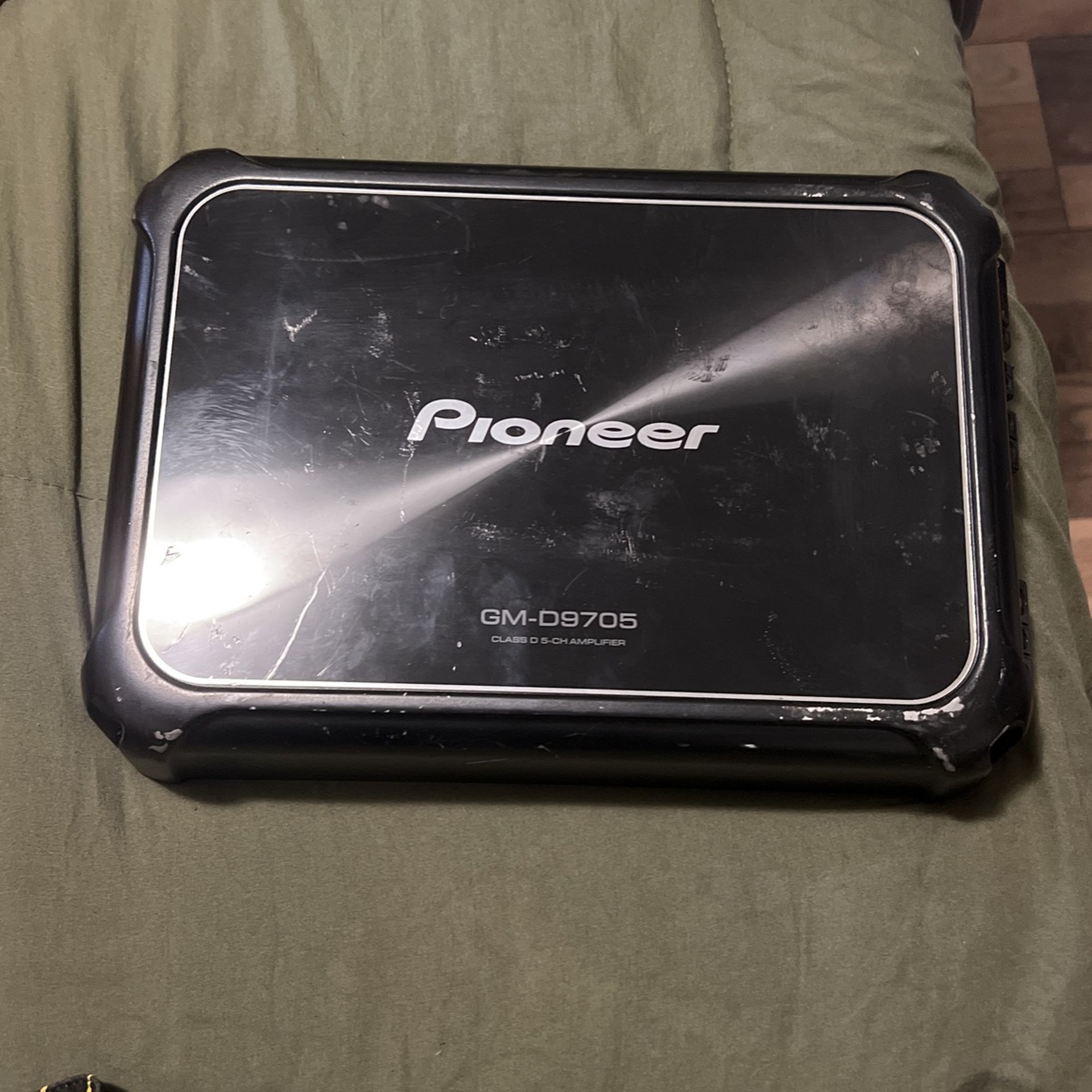 Pioneer 5 Channel