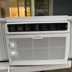Toshiba 5,000 BTU Window Air Conditioner