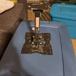 TV Mount 