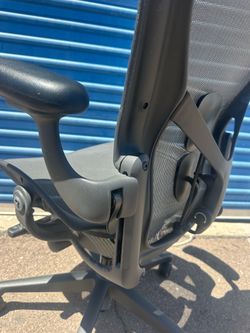 Herman Miller Aeron’s Remastered A & C Fully Loaded w/ PostureFit SL Back Support Office Gaming Chairs