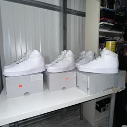 SIZE 12 Nike Air Force One’s High 07 ( NEW IN OPEN BOX)