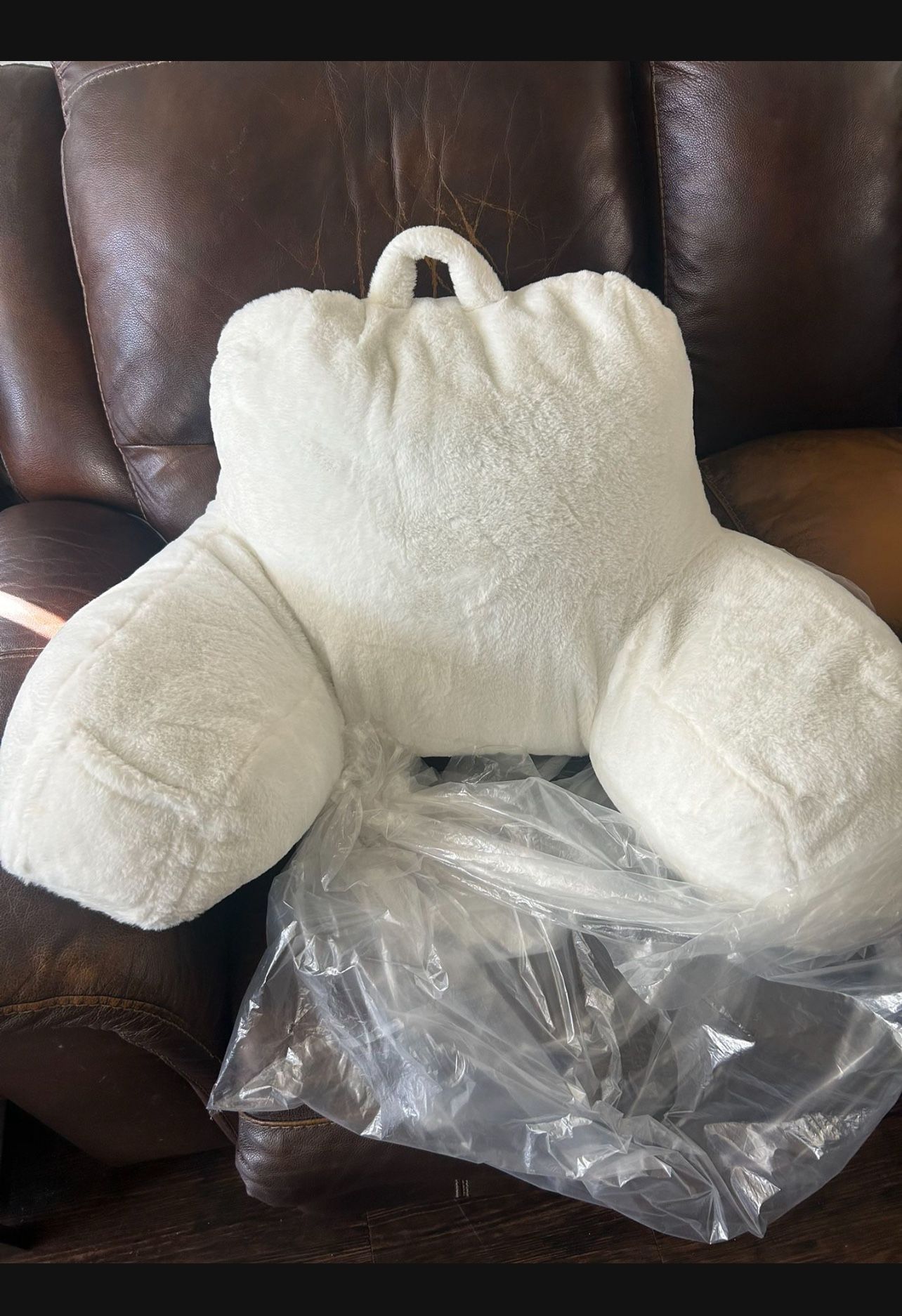 Kids Pillow Chair / New
