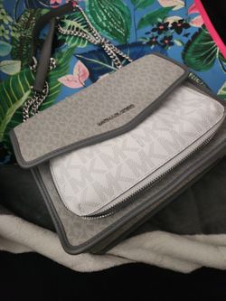 Mk Gray/white Crossbody 