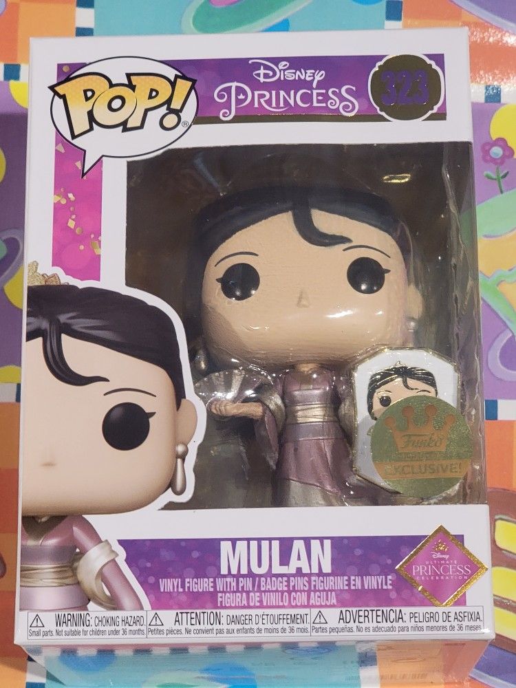Funko Pop:Disney Princess-Mulan w/Pin #323 Gold Funko Shop Exclusive.