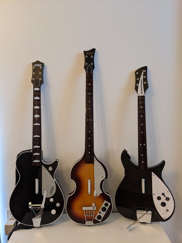 the beatles rock band rickenbacker 325 guitar the beatles rock band rickenbacker 325 guitar