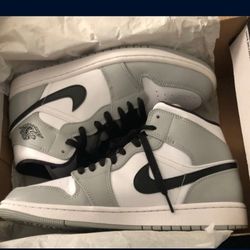 Jordan 1s Mid