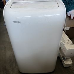 Toshiba Air Conditioner Works Great 