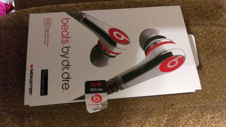 NEW BEATS HEADPHONES
