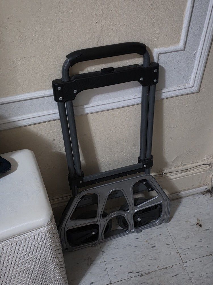Foldable Handtruck