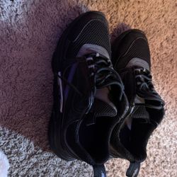 Diors In a Size 8 Or 9