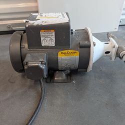 Baldor 3/4 HP Electric Motor
115/230V, 8.2/4.1 Amp, Single Phase, 1725 rpm