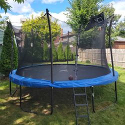14 Ft Heavy Duty 
Propel Trampolines