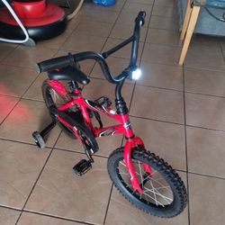 Huffy Rock It 16 Bicycle Bike With Training Wheels With Head And Tail Light