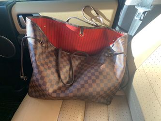 Louis Vuitton GM Neverfull Tote