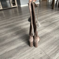 Michel Kors Boots 