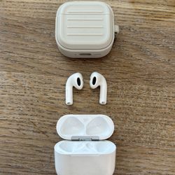 AirPod Gen 4s