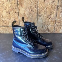 Women’s Doc Martens Boots  Size 6m