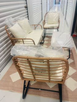 NEW IN BOX Outdoor Patio Rattan Full Set & Cushions & Pillows