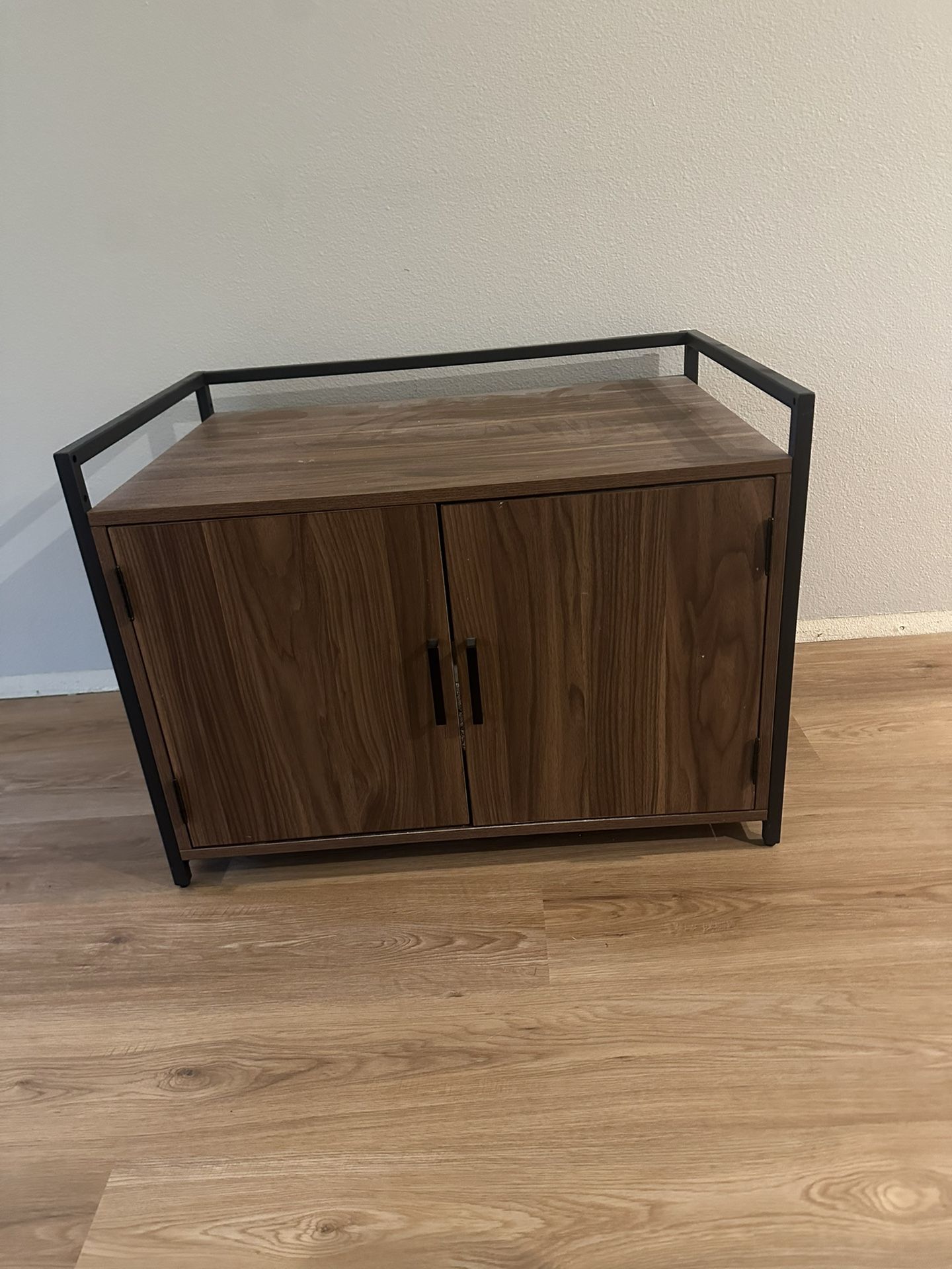 Cat Litter Box Enclosure