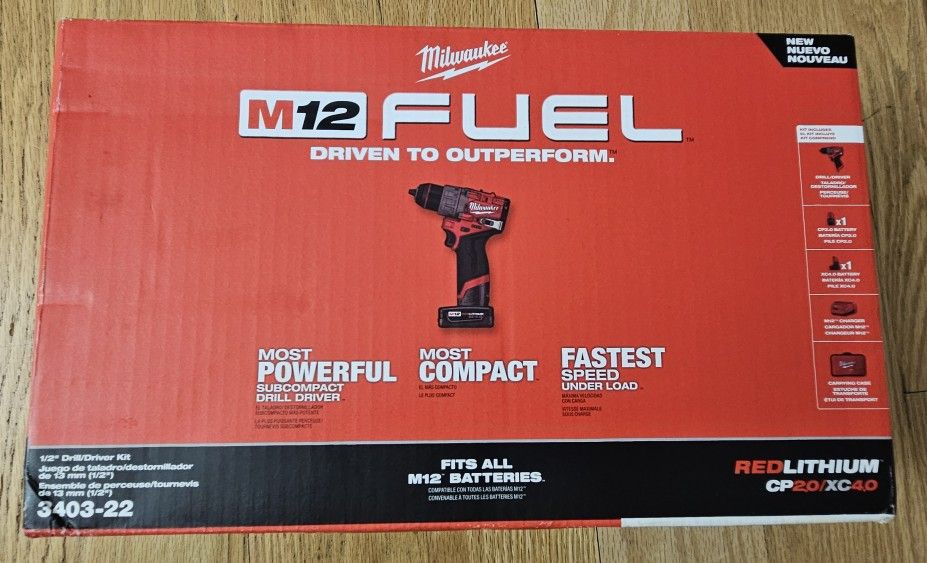 Milwaukee M12 Fuel Drill Kit