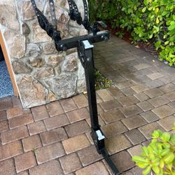 Thule XT 4 Bike 1 1/4 Hitch Mount 