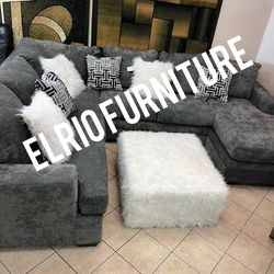 Living room sectional