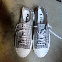 Burberry Shoes 