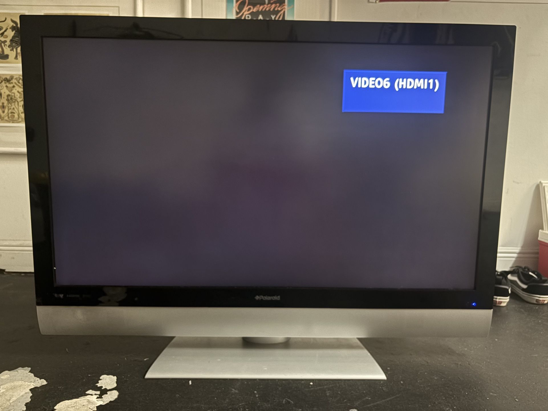 Polaroid Flat Screen TV