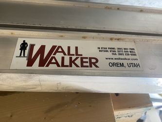 Wall Walkers