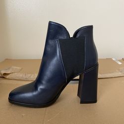 Kenneth Cole Black Label Leather Chelsea Boots | Navy Blue Block Heel | Size 7.5