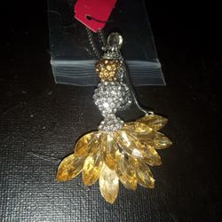 Betsey Johnson Elegant Lady Brooch Necklace