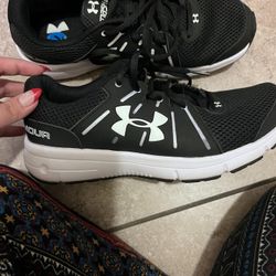 Under Armour Tennis Shoes 