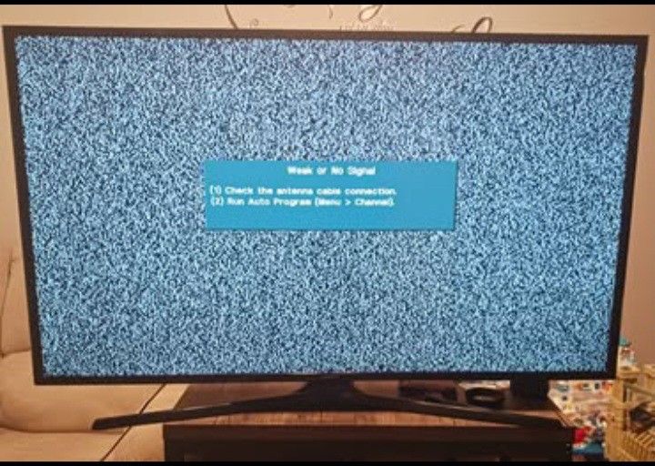 Samsung 48" TV J5000 - Retail $559 - Like New, No Box