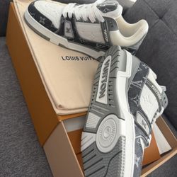 TRAINER SZ 7