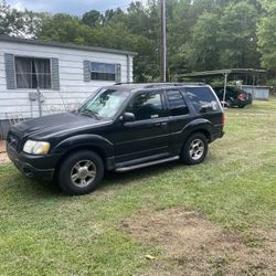 2003 Ford Explorer