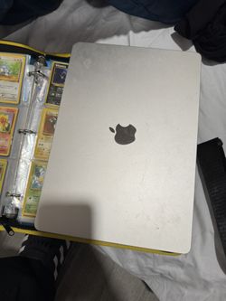Gold 15.3 Inch Apple Macbook Air 2023