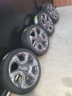 Wheel  18 5 Lugs 5x114.3 New