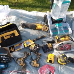 Dewalt Cordless Power Drill Bundle 