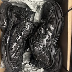 Balenciaga Runner Size 11 In Good Condition