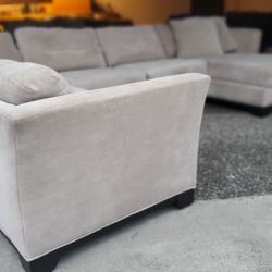 White Wrap Around Sectional Couch “WE DELIVER”