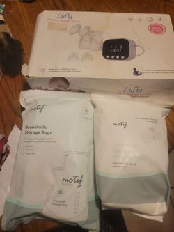 Breast Pump kit w/Bottles
