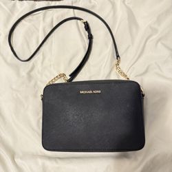 Michael Kors Hand Bag