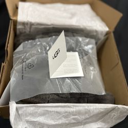 Ugg Fluff Yea Slides