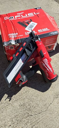 M18 FUEL 3-1/2 in. 18-Volt 30-Degree Lithium-Ion Brushless Cordless Framing Nailer (Tool-Only)