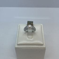 14k Gold Diamond Ring. New.